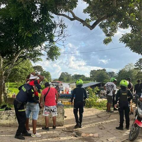 La Policía Nacional refuerza controles de seguridad en el Malecón Turístico de Leticia