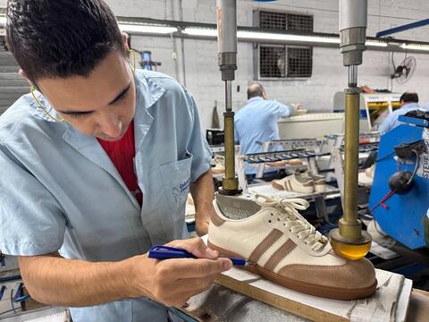 La industria de calzado de Brasil inicia actividades en Colombia