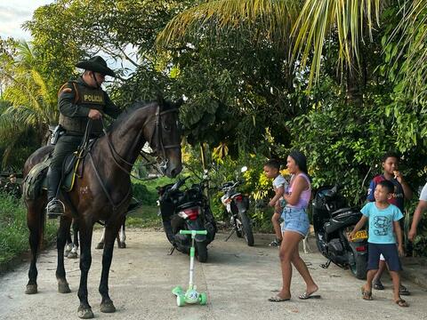 Policía realiza intervención en los barrios de Leticia 