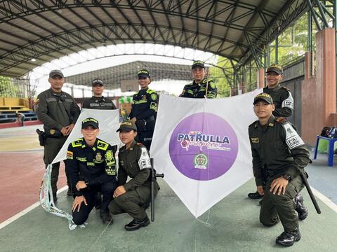 Volamos alto por la seguridad y el bienestar de nuestras familias.