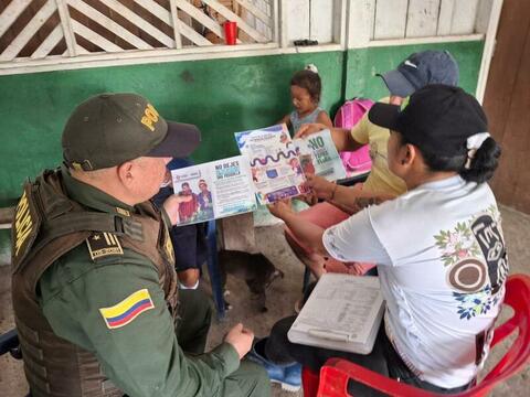 LA POLICÍA NACIONAL ACOMPAÑA MESA TÉCNICA PARA LA FORMALIZACIÓN DE LA ACTIVIDAD TURÍSTICA EN LA COMUNIDAD INDÍGENA DE NAZARET