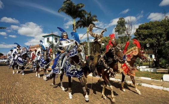 image for Fiestas de las Cavalhadas en Pirenópolis