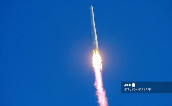 image for Corea del Sur lanza cohete espacial propio pero la misión fracasa