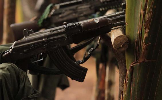 Denuncian que oficiales del Ejército Nacional vendieron armas image for Denuncian que oficiales del Ejército Nacional vendieron armas