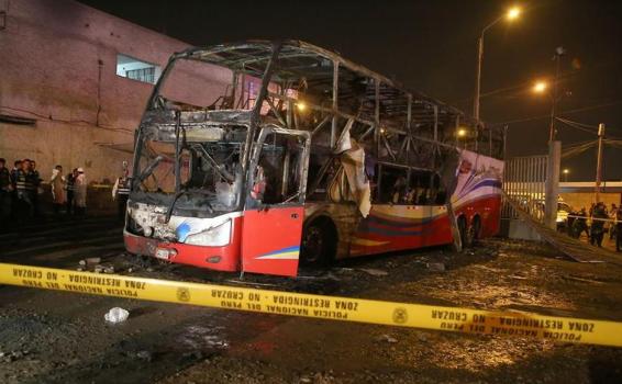 Bus incinerado 