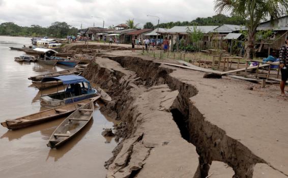 image for Terremoto de Loreto deja dos personas muertas