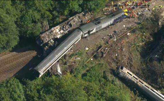image for Deadly Amtrak derailment in Missouri