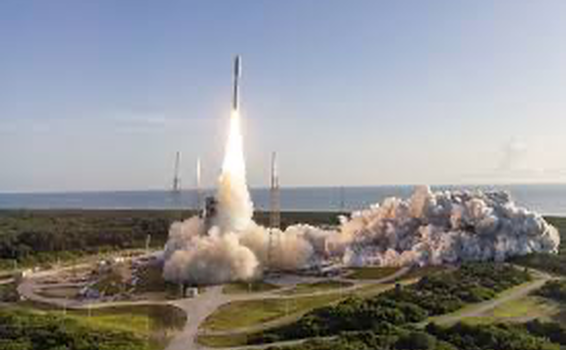 image for Boeing le pisa los talones a SpaceX