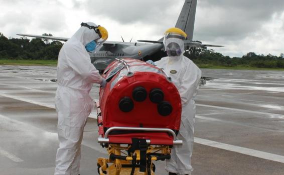 image for Fuerza Aérea traslada paciente en delicado estado de salud
