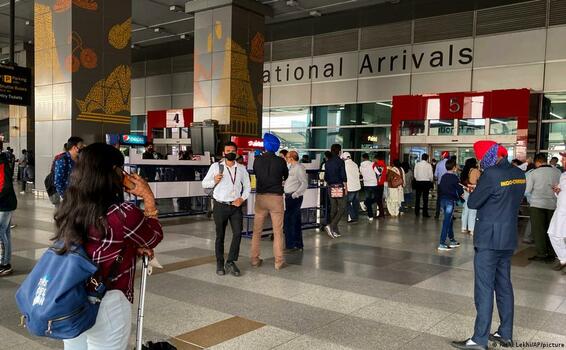 India tightens passenger screening for new South African strain image for India tightens passenger screening for new South African strain