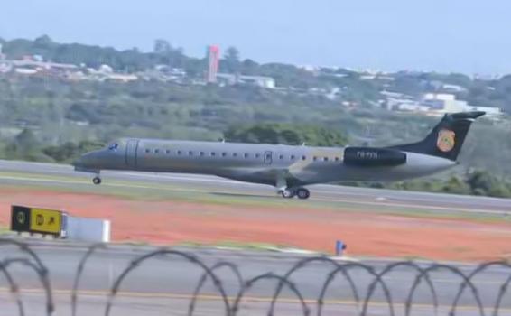 image for Tropas da Força Nacional embarcaram  no hangar da Polícia Federal em Brasília