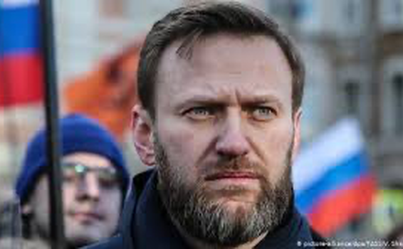 image for Opositor ruso Alexei Navalny presenta signos de envenenamiento