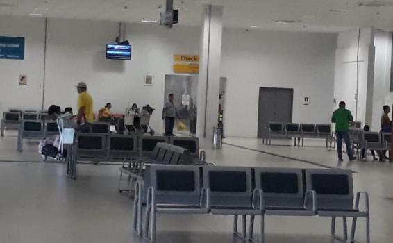 Transferidos dois presos para Manaus acusados de assaltos image for Transferidos dois presos para Manaus acusados de assaltos