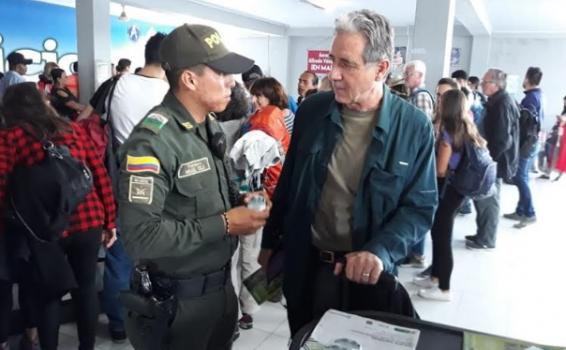 Personas en un aeropuerto