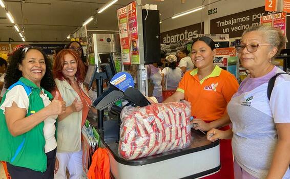 Familias recibirán bonos de alimentación image for Familias recibirán bonos de alimentación