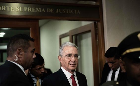 image for Corte acaba de notificar a defensa de Uribe
