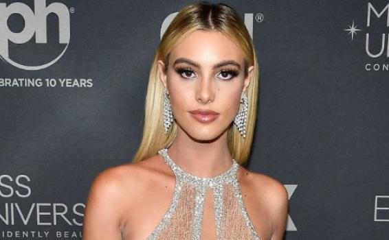 La reconocida bailarina e instagramer Lele Pons Lele Pons en una portada de revista