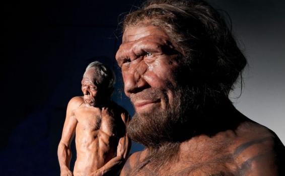 Denisovanos y neandertales en una recreacion en computador