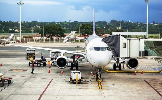 image for Passagens aéreas caem em maio no IPCA