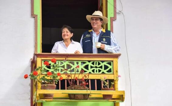 image for Líderes de opinión le toman el pulso a la región