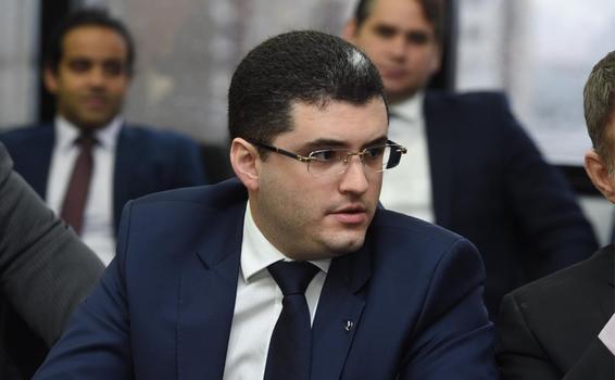 Juiz manda prefeito de Tabatinga atualizar salários de professores image for Juiz manda prefeito de Tabatinga atualizar salários de professores