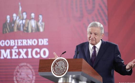 image for México descarta cerrar vuelos provenientes del Reino Unido