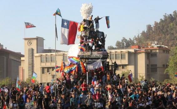 image for Chile celebra concierto por la dignidad tras 8 semanas de crisis