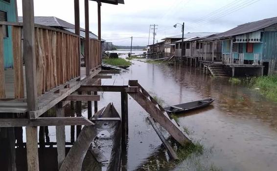 image for Zona del puerto en Tarapacá alcanzada por el río