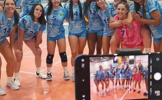 image for Colombianas con el Club voleykiele inician temporada de Superliga