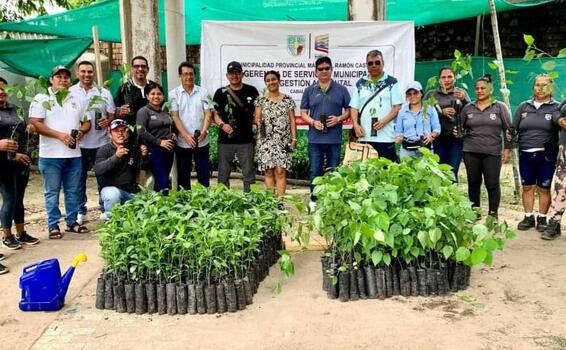 Delegación de Puerto Nariño realizó visita al vivero municipal de Caballococha image for Delegación de Puerto Nariño realizó visita al vivero municipal de Caballococha