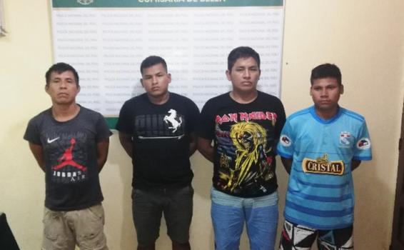 Capturados en Peru Cuatro personas en una comisaria