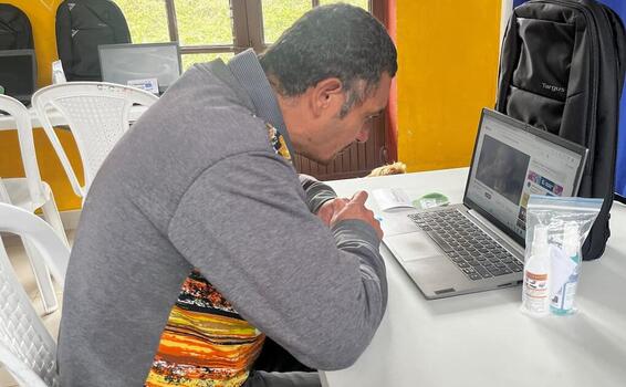 image for Conectividad y aulas inteligentes a más de 1.800 personas en Boyacá