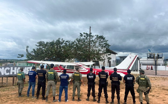 image for PF prende duas pessoas e cumpre mandados de busca e apreensão