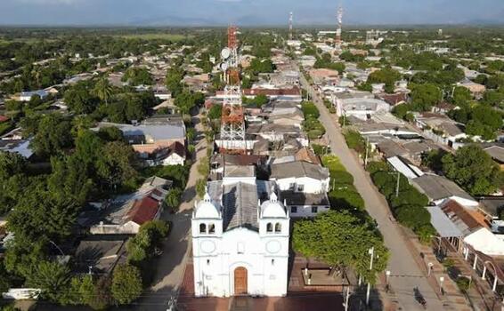 image for Inician construcción de redes eléctricas en zona rural de Chiriguaná