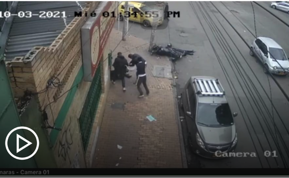 Video del hombre que enfrentó a ladrones y mató a uno image for Video del hombre que enfrentó a ladrones y mató a uno