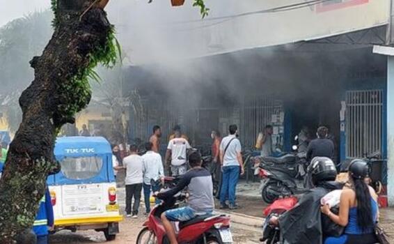 image for Bomberos controlan incendio en el Barrio Porvenir