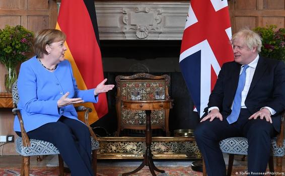 Angela Merkel llega a Londres para su última visita oficial al Reino Unido image for Angela Merkel llega a Londres para su última visita oficial al Reino Unido