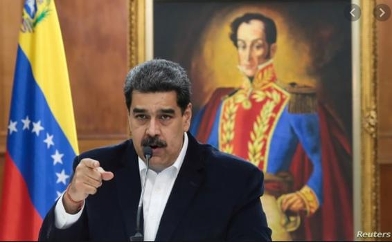 Presidente Maduro en publico