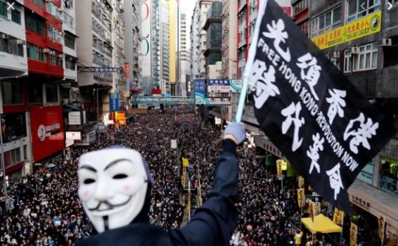 image for Activistas en Hong Kong salen este domingo a las calles a marchar