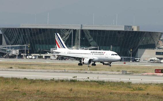 image for Air France augmente ses prix pour mettre du carburant durable dans ses avions