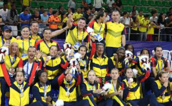 Deportistas colombianos en un estadio