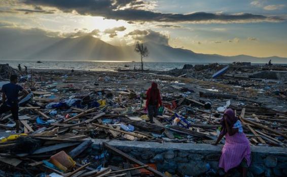 Tsunami en Indonesia Fotos despues de un Tsunami