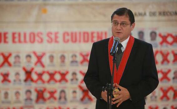 Chávez Cotrina señala que la Diviac está desarticulada image for Chávez Cotrina señala que la Diviac está desarticulada