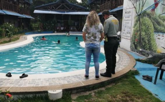  Controles para garantizar seguridad en piscinas 