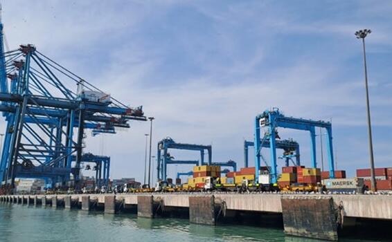 image for Puertos movilizaron más de 45 millones de toneladas de carga en 2023