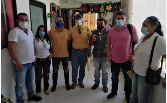 Ejercito llevando a cabo un trabajo articulado en jornadas Orillas de un rio en el barrio San Andres de Mocoa
