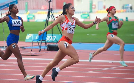 image for Cayetana Chirinos es campeona Iberoamericana Sub-18