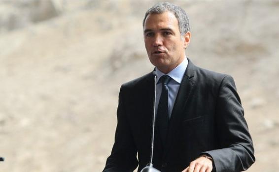 Premier Salvador del Solar se reconoce como adversario del fujimorismo Salvador del Solar presidente del Consejo de Ministro de perno