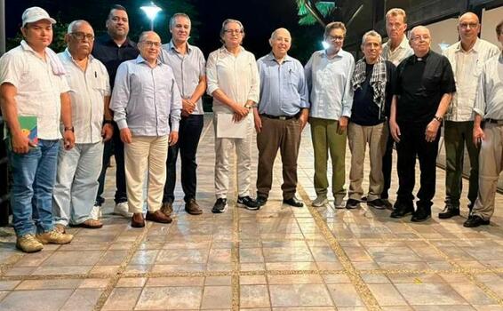 foto en la que aparece Iván Márquez, Gobierno y disidencias anuncian fecha para el primer ciclo de diálogos image for foto en la que aparece Iván Márquez, Gobierno y disidencias anuncian fecha para el primer ciclo de diálogos