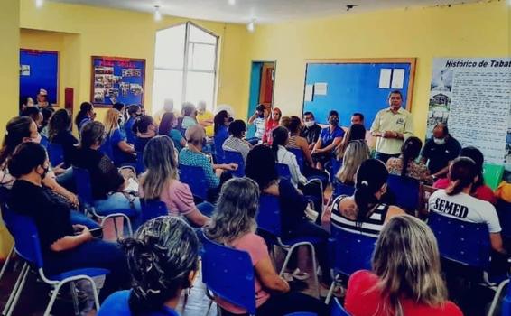 Prefeito participou em reunião com gestores da área da Educação image for Prefeito participou em reunião com gestores da área da Educação